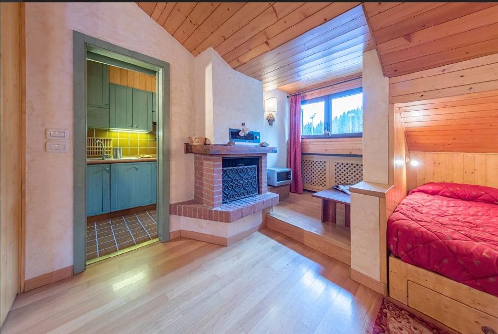 Apartament Deliziosa Mansarda Ai Piedi Della Pista 3Tre Madonna Zewnętrze zdjęcie
