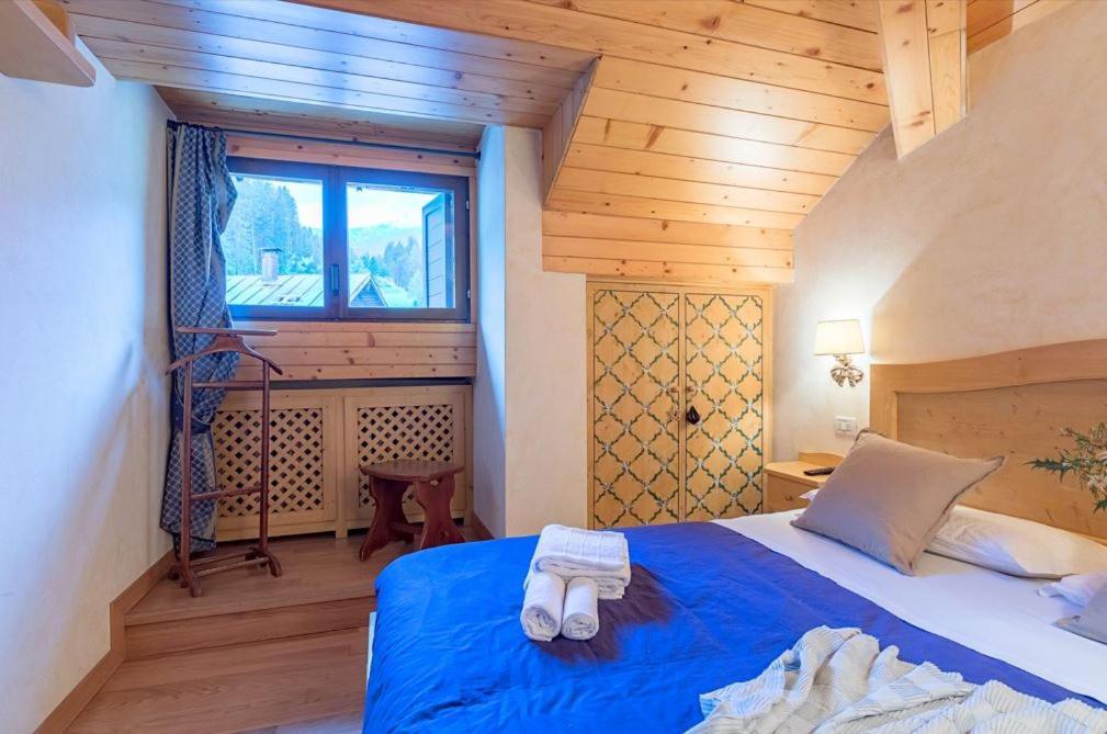 Apartament Deliziosa Mansarda Ai Piedi Della Pista 3Tre Madonna Zewnętrze zdjęcie